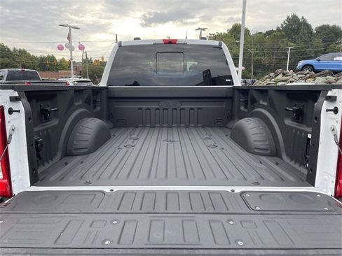 Used 2024 Ford F250 XL w/ STX Appearance Package image 9