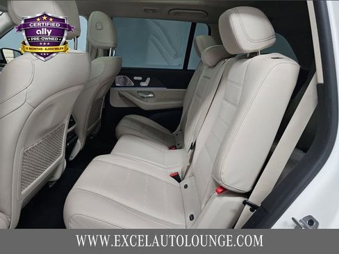 Used 2021 Mercedes-Benz GLS 450 4MATIC image 13