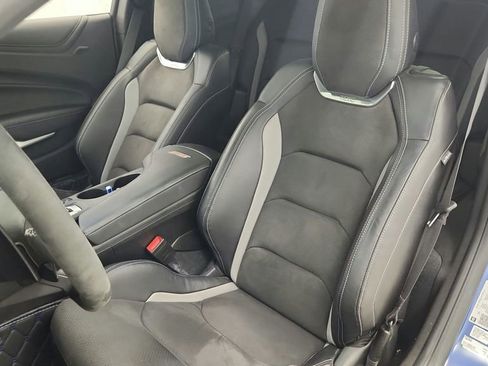 Used 2022 Chevrolet Camaro SS RWD image 28