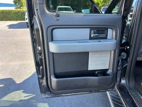 Used 2014 Ford F150 XLT w/ XLT Chrome Package AWD/4WD image 13