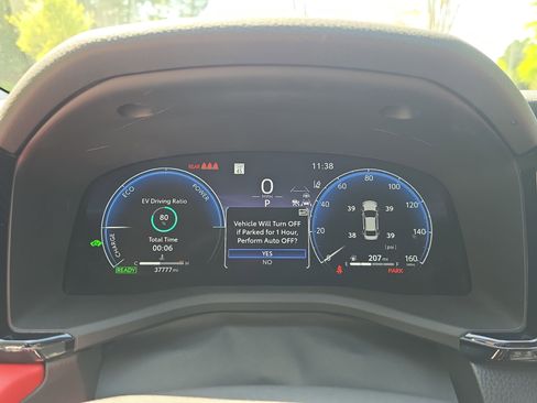 Used 2025 Toyota Camry XSE image 18