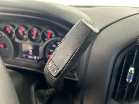 Used 2022 Chevrolet Silverado 1500 Custom RWD image 15