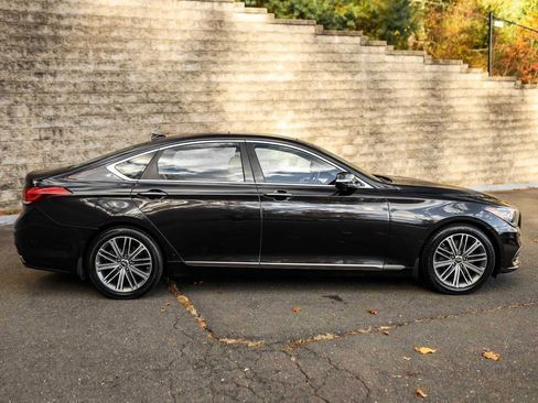 Used 2018 Genesis G80 3.8 w/ Option Group 02 image 3