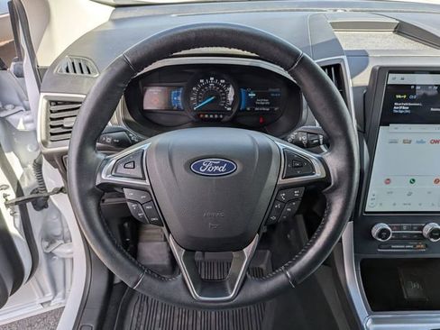 Used 2023 Ford Edge SEL w/ Sport Appearance Package AWD/4WD image 9