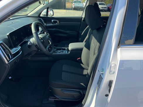New 2026 Kia Sorento LX image 29