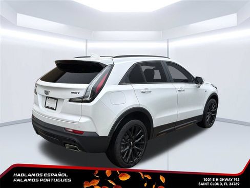 Certified 2022 Cadillac XT4 Sport w/ LPO, ONYX Package FWD image 6