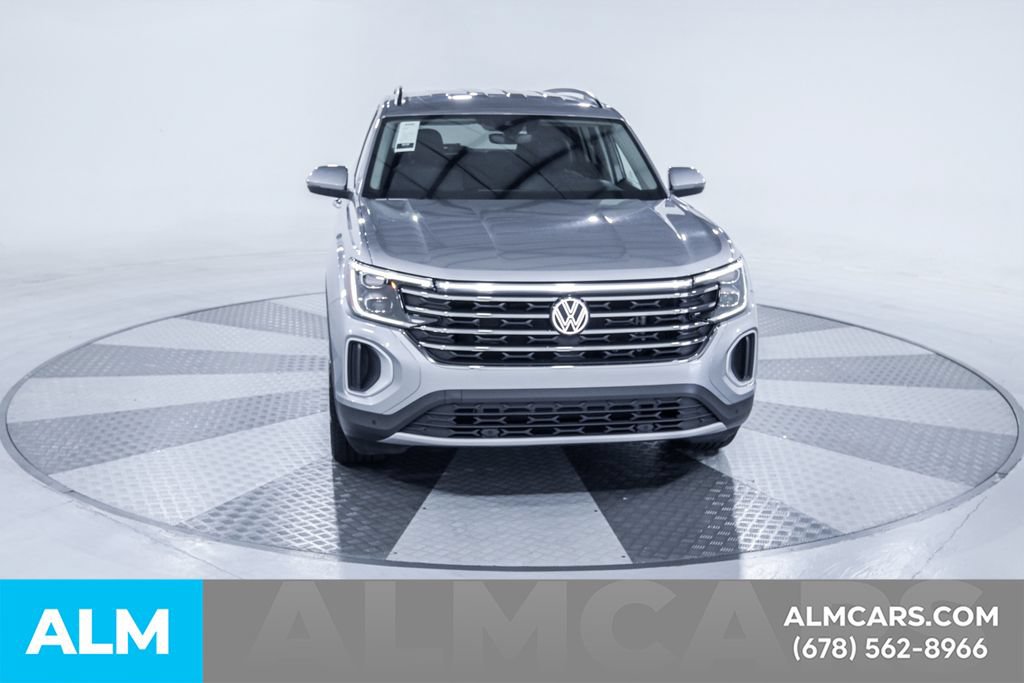 Used 2025 Volkswagen Atlas SE FWD image 15