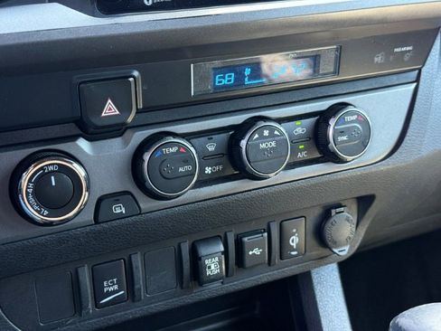 Used 2023 Toyota Tacoma TRD Off-Road AWD/4WD image 29