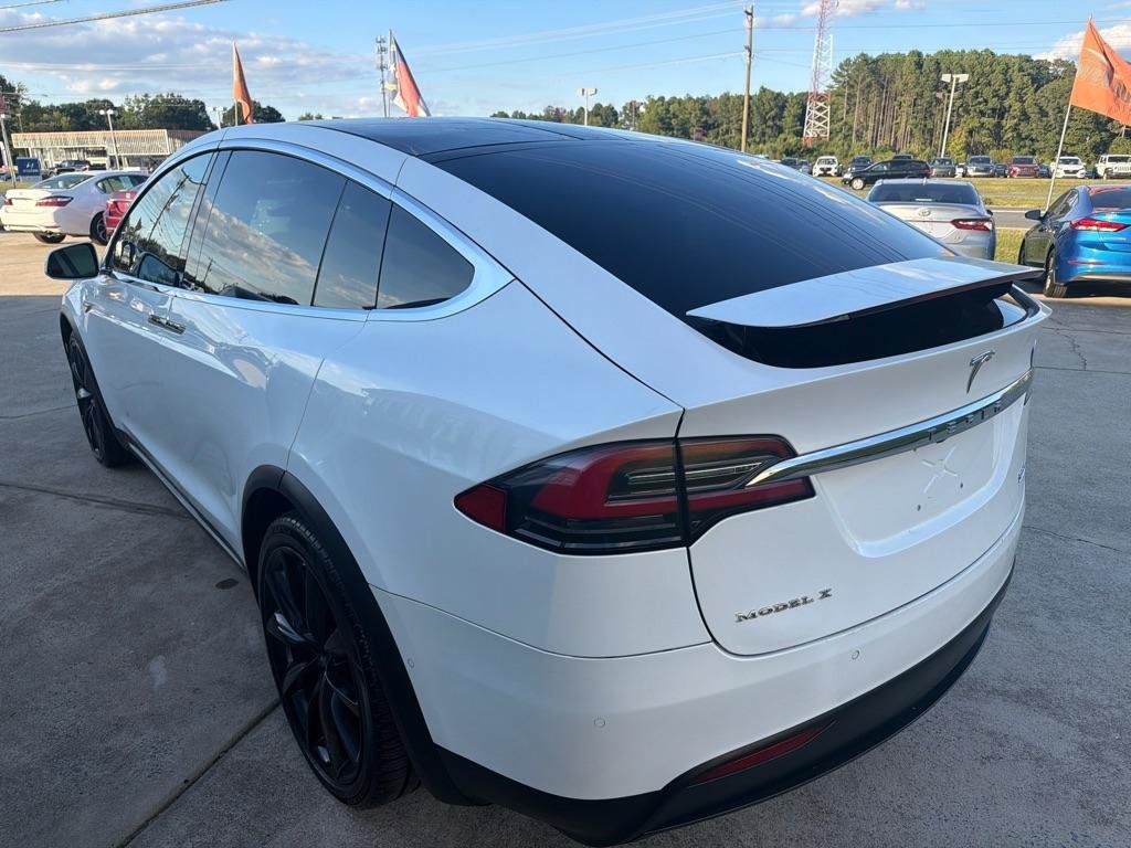 Used 2016 Tesla Model X Performance AWD/4WD image 11