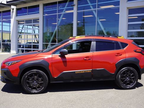 Used 2024 Subaru Crosstrek 2.5i Wilderness AWD/4WD image 3