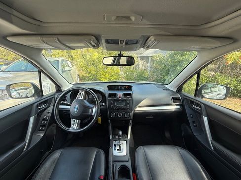 Used 2015 Subaru Forester 2.5i Limited AWD/4WD image 6