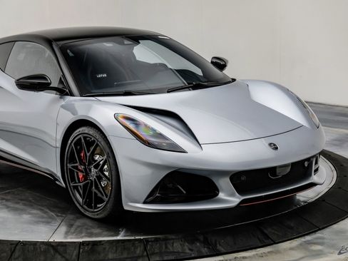 New 2026 Lotus Emira SE image 28