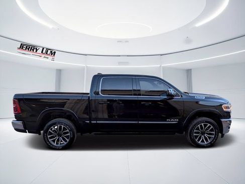 Used 2025 RAM 1500 Limited AWD/4WD image 2