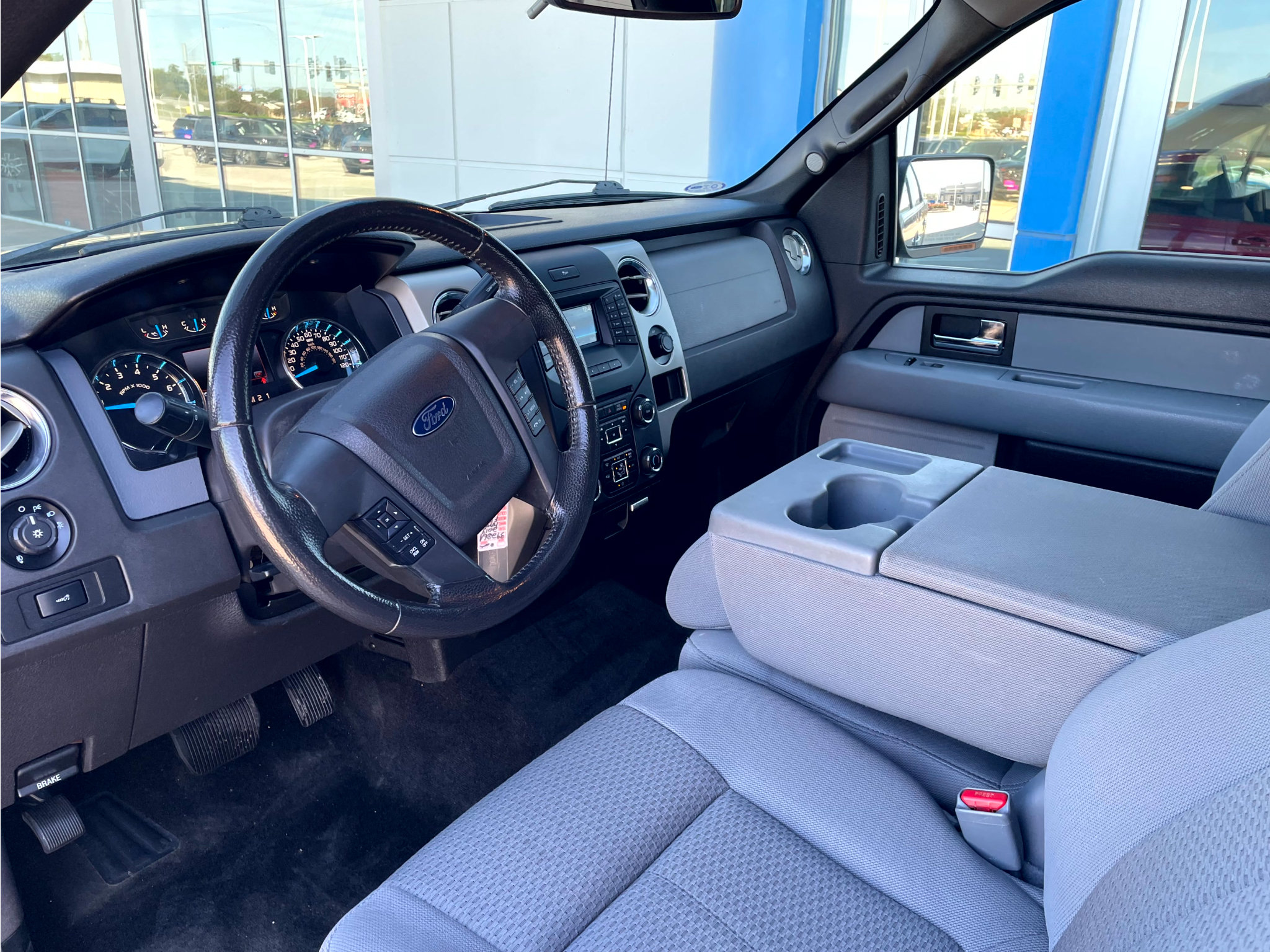 Used 2014 Ford F150 XLT w/ Equipment Group 302A Luxury AWD/4WD image 12