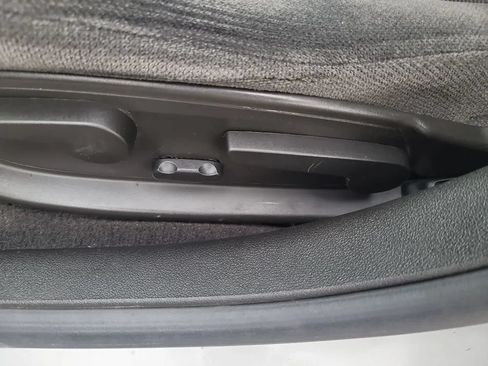 Used 2016 Chevrolet Impala Limited LS FWD image 13