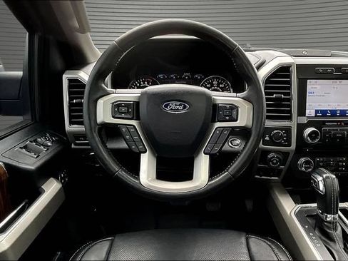 Used 2018 Ford F150 Lariat w/ Equipment Group 502A Luxury AWD/4WD image 9
