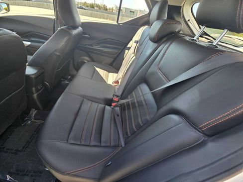 Used 2020 Nissan Kicks SR w/ SR Premium Package FWD image 16