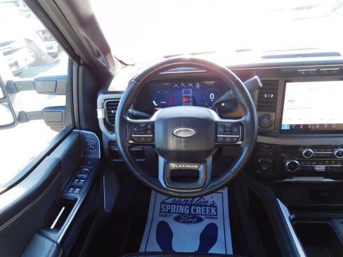 Used 2024 Ford F350 Platinum w/ FX4 Off-Road Package image 17