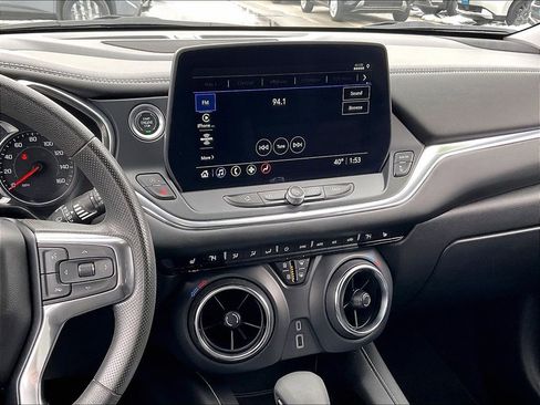 Used 2024 Chevrolet Blazer LT image 17