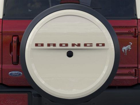 New 2026 Ford Bronco Outer Banks image 24