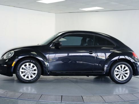 Used 2017 Volkswagen Beetle 1.8T image 5