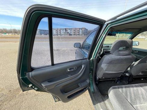 Used 1999 Honda CR-V EX image 24
