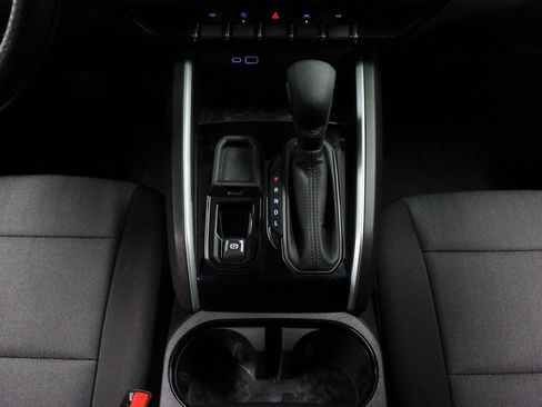 Used 2023 Chevrolet Colorado W/T image 17