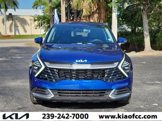 Used 2025 Kia Sportage EX FWD video 2