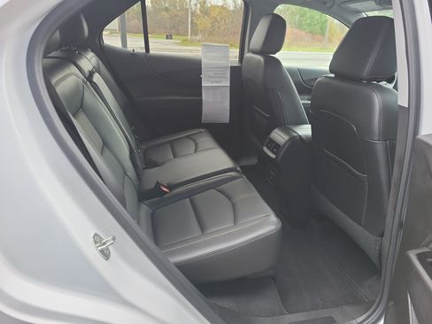 Used 2022 Chevrolet Equinox Premier image 39