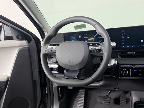 Used 2026 Hyundai Ioniq 5 SEL RWD image 14