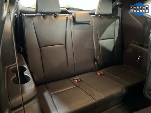 Used 2025 Toyota Highlander XSE image 21