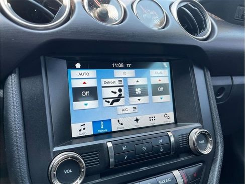 Used 2016 Ford Mustang Shelby GT350 w/ Technology Package RWD image 44