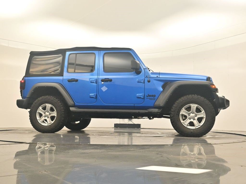 Used 2021 Jeep Wrangler Unlimited Sport AWD/4WD image 28