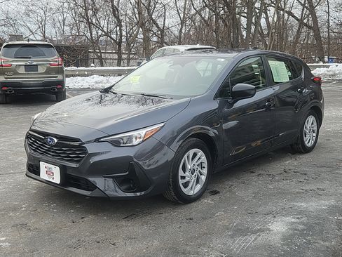 Certified 2025 Subaru Impreza 2.0i image 17