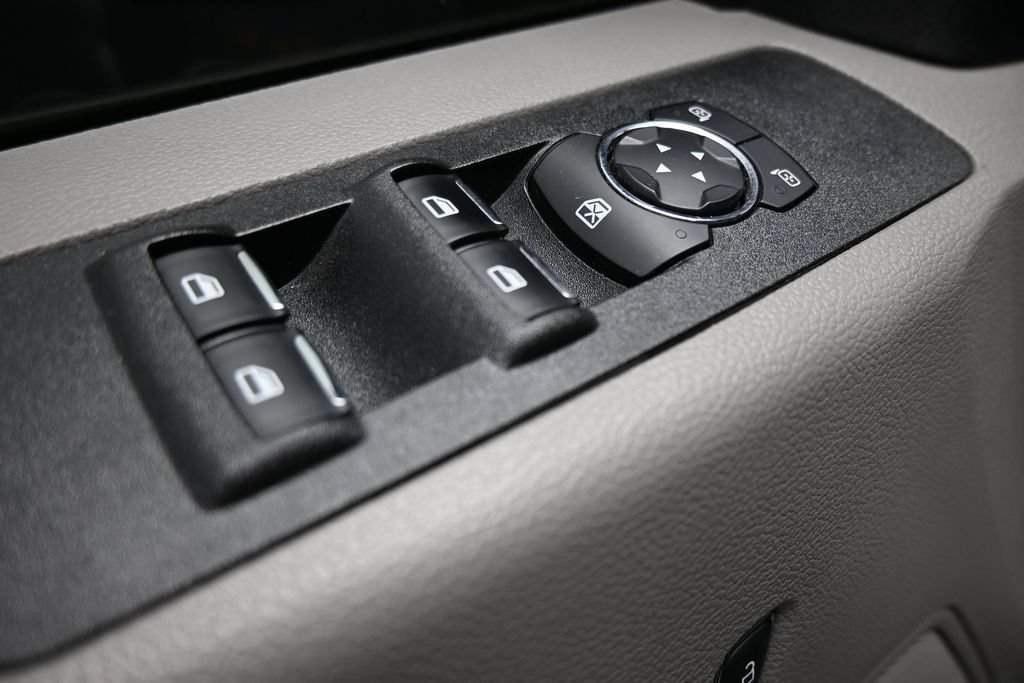 Used 2021 Ford F250 XL w/ STX Appearance Package AWD/4WD image 11