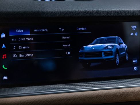 New 2026 Porsche Cayenne image 60