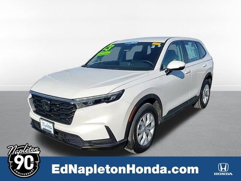 Used 2023 Honda CR-V LX image 1