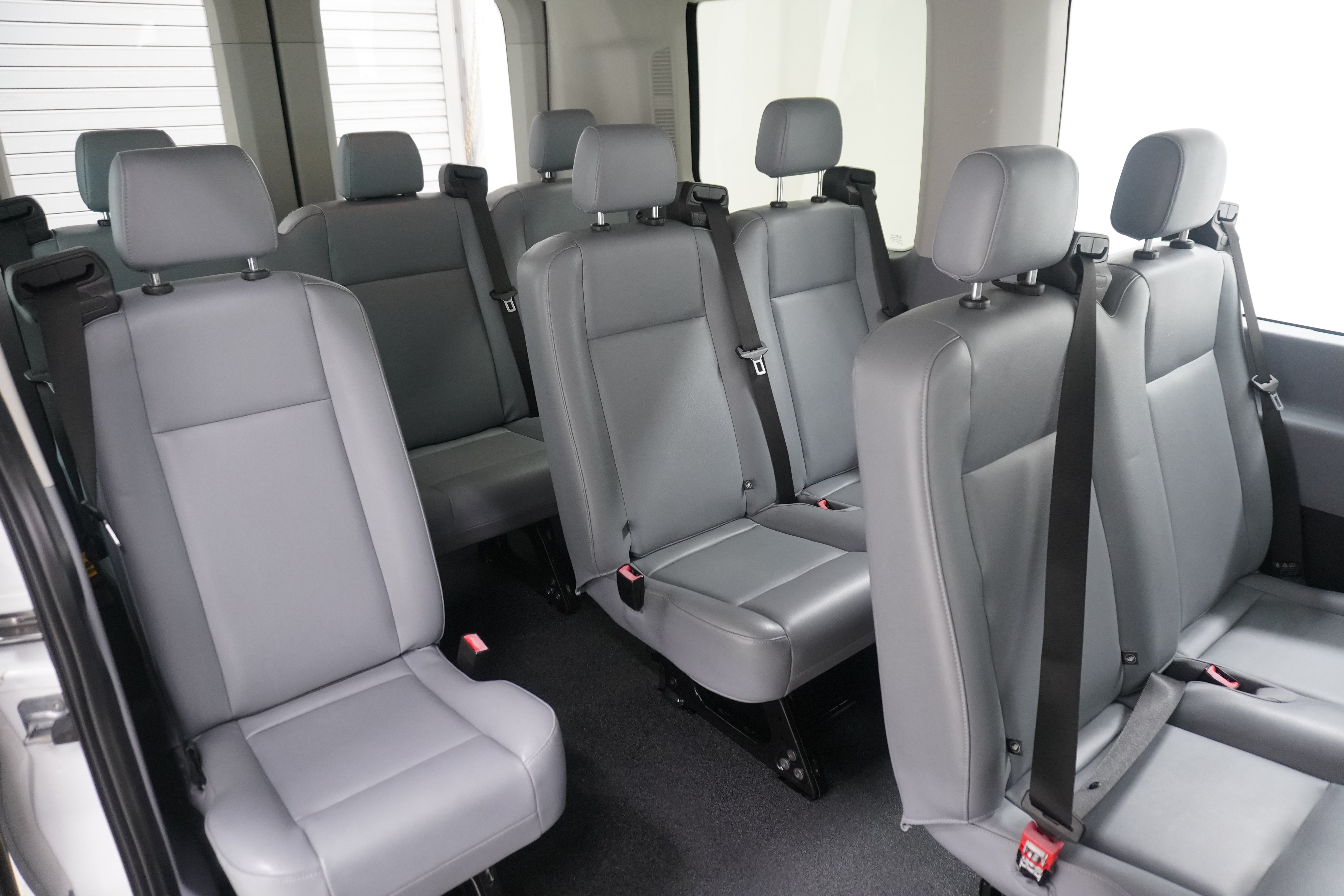 Used 2017 Ford Transit 150 XL RWD image 10