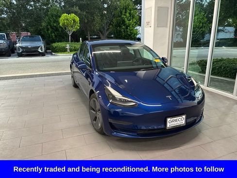 Used 2022 Tesla Model 3 Long Range AWD/4WD image 1