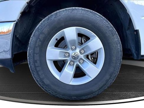 Used 2017 RAM 1500 ST w/ SXT Appearance Group image 32