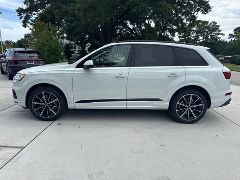 Used 2021 Audi Q7 3.0T Premium Plus w/ Executive Package AWD/4WD image 4