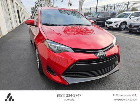 Used 2019 Toyota Corolla LE image 4