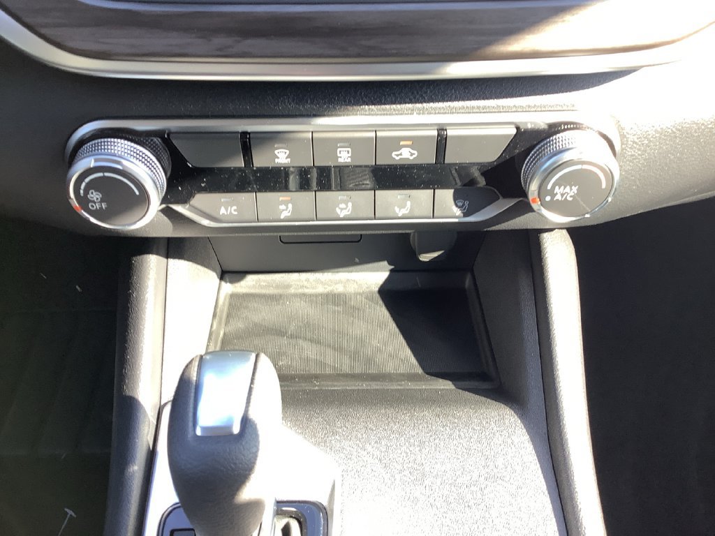 Used 2026 Nissan Altima 2.5 SV FWD image 21
