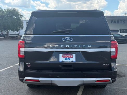 Used 2023 Ford Expedition Max XLT AWD/4WD image 4