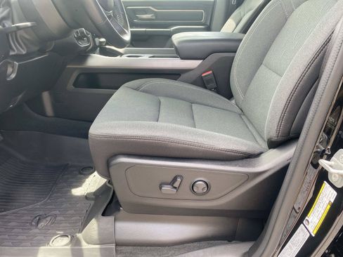 Used 2023 RAM 1500 Big Horn AWD/4WD image 21