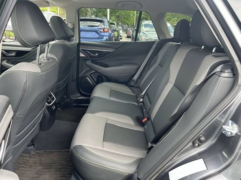 Used 2025 Subaru Outback Onyx Edition AWD/4WD image 24