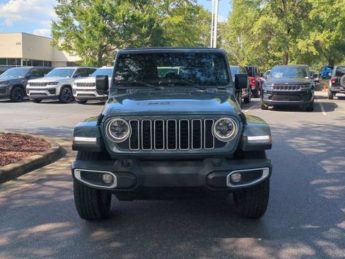 Certified 2024 Jeep Wrangler Unlimited Sahara w/ Safety Group AWD/4WD image 8