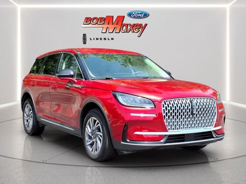 Used 2023 Lincoln Corsair AWD w/ Equipment Group 101A image 3