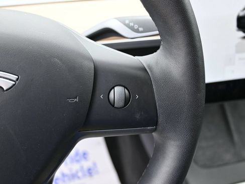 Used 2023 Tesla Model 3 Standard Range RWD image 19