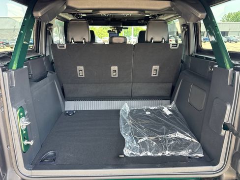 Certified 2025 Ford Bronco Outer Banks AWD/4WD image 39